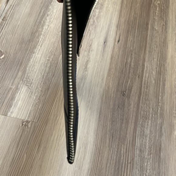 Rebecca Minkoff Black Leo Leather Zipper Envelope Clutch NWOT - Picture 11 of 12